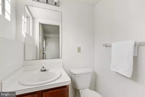 Bath - 324 Northdown Dr, Dover, DE 19904 photo 5 of 5