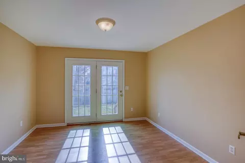 Entry Way - 243 Greenview Dr, Dover, DE 19901 photo 2 of 2