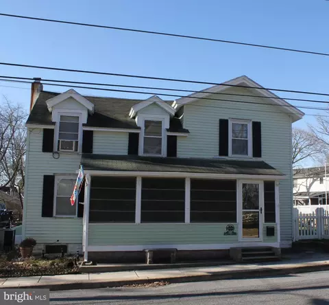 40 Front St, Camden Wyoming, DE 19934