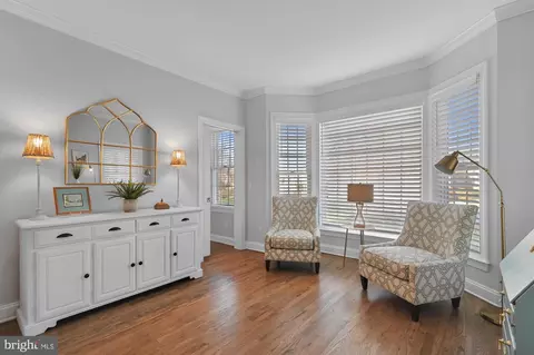 Living - 53 Waterwheel Cir, Dover, DE 19901 photo 1 of 8