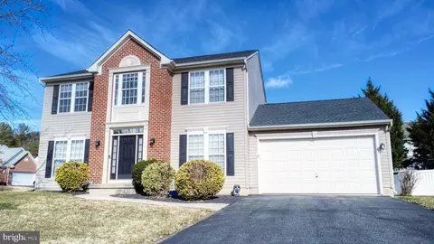 13 Peyton St, Dover, DE 19901