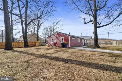 Exterior - 760 Holly Dr, Dover, DE 19904 photo 5 of 5