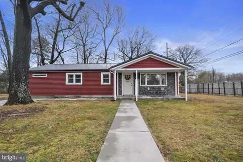 Exterior - 760 Holly Dr, Dover, DE 19904 photo 2 of 5