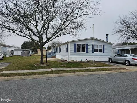 54 Pine Ridge Dr #54, Smyrna, DE 19977