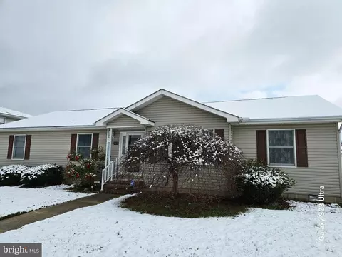 Exterior - 949 Shank Rd, Dover, DE 19904 photo 8 of 11
