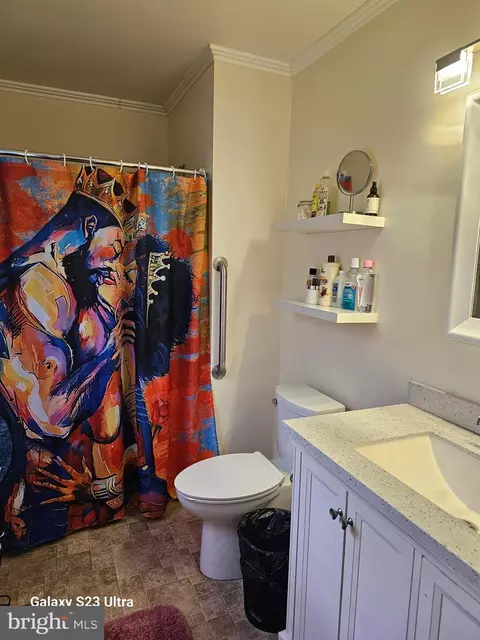 Bath - 949 Shank Rd, Dover, DE 19904 photo 1 of 1