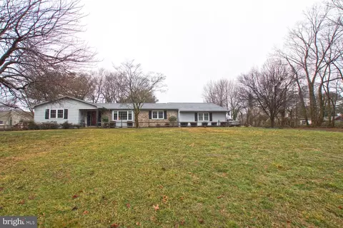 Exterior - 270 N Old Mill Rd, Dover, DE 19901 photo 3 of 13