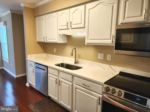 Kitchen - 8 Hemsted Ct, Dover, DE 19904 photo 2 of 2