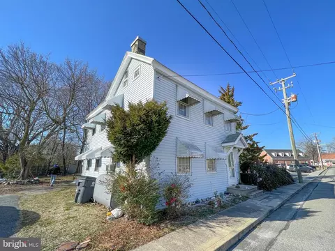 110 Lombard St, Felton, DE 19943