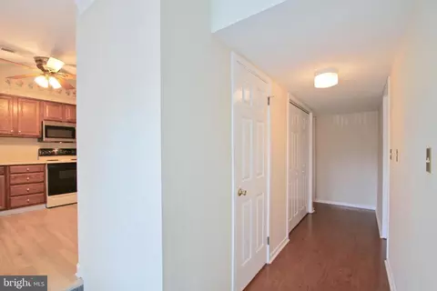 Entry Way - 30 Lost Tree Ct, Dover, DE 19904 photo 2 of 4