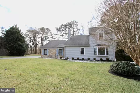 Exterior - 30 Lost Tree Ct, Dover, DE 19904 photo 2 of 9