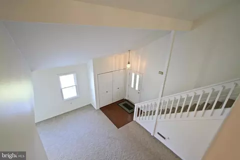 Entry Way - 30 Lost Tree Ct, Dover, DE 19904 photo 1 of 4