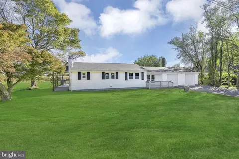 Exterior - 3942 Bayside Dr, Dover, DE 19901 photo 10 of 11