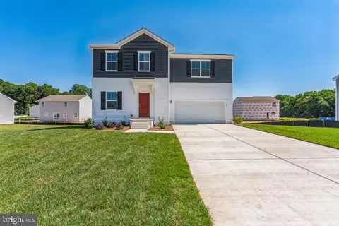 576 Pontoon Dr, Felton, DE 19943