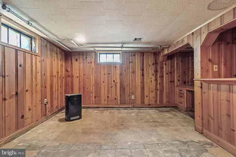 Living - 43 Rodney Rd, Dover, DE 19901 photo 2 of 2