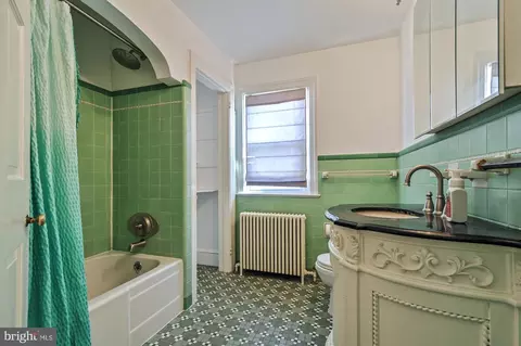 Bath - 43 Rodney Rd, Dover, DE 19901 photo 1 of 1