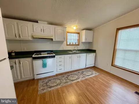 2875 Mckee Rd, Dover, DE 19904 photo 8