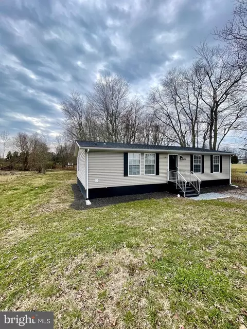 2875 Mckee Rd, Dover, DE 19904 photo 3