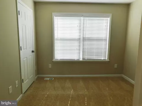 Bedroom - 112 W Sheldrake Cir, Dover, DE 19904 photo 2 of 3