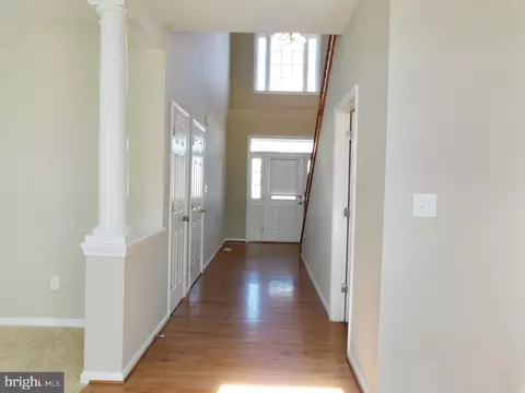 Entry Way - 112 W Sheldrake Cir, Dover, DE 19904 photo 1 of 2