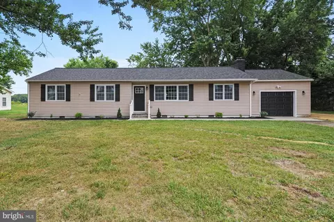 35 Hillbilly Haven Dr, Camden Wyoming, DE 19934