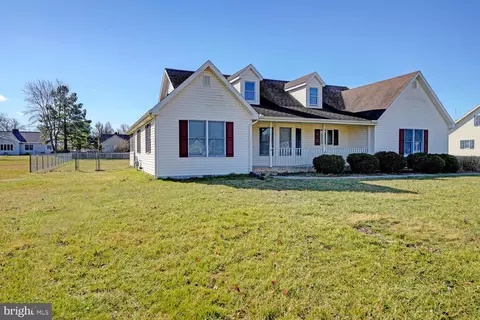 Exterior - 391 Josie Ave, Dover, DE 19901 photo 4 of 19