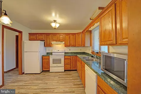 Kitchen - 391 Josie Ave, Dover, DE 19901 photo 1 of 5