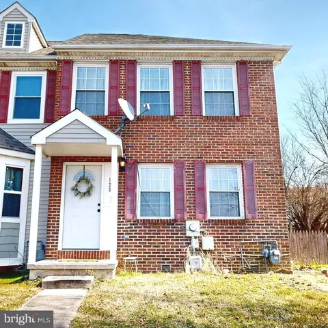 123 Holmes St, Dover, DE 19901