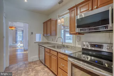 Kitchen - 10 Pennsylvania Ave, Dover, DE 19901 photo 4 of 6