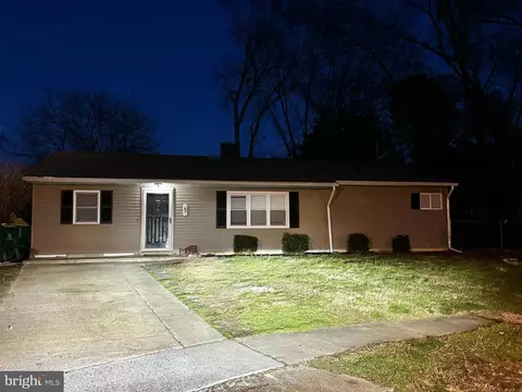 5 Washington Pl, Dover, DE 19901 photo 2