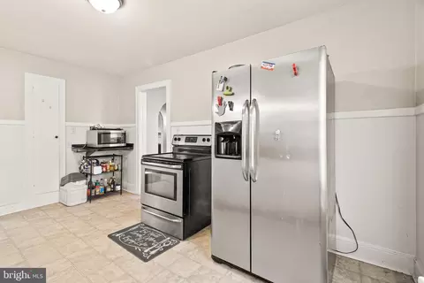 Kitchen - 206 Delaware Ave, Harrington, DE 19952 photo 2 of 4