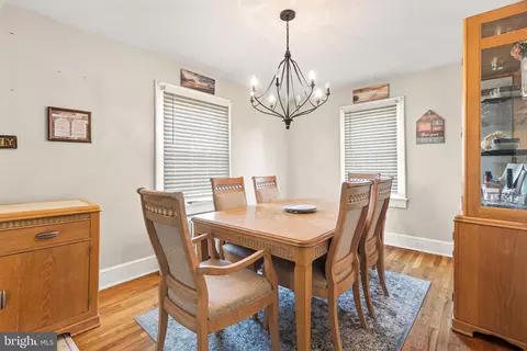 Dining - 206 Delaware Ave, Harrington, DE 19952 photo 2 of 4