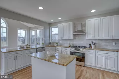Kitchen - 127 Quails Nest Dr, Dover, DE 19904 photo 2 of 3