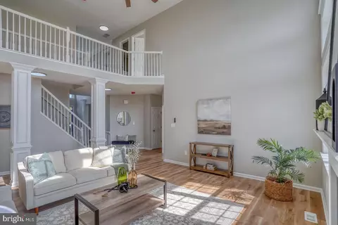 Living - 127 Quails Nest Dr, Dover, DE 19904 photo 7 of 11