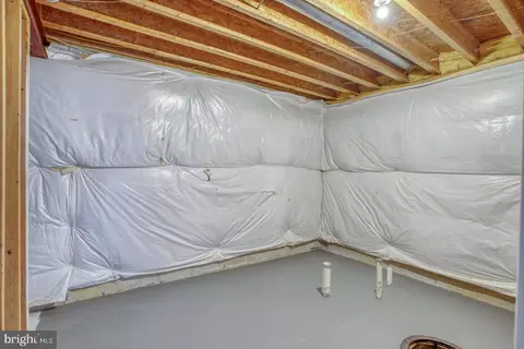 Living - 127 Quails Nest Dr, Dover, DE 19904 photo 11 of 11
