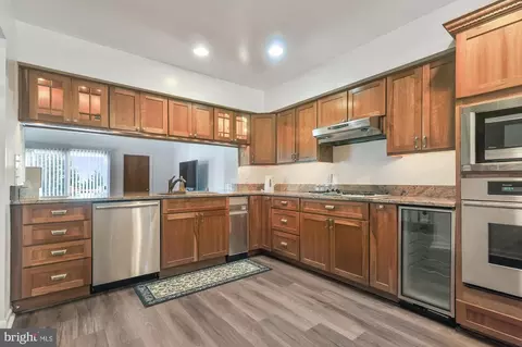 26 Chatham Ct, Dover, DE 19901