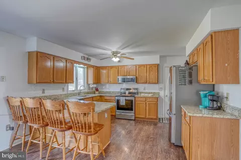 Kitchen - 103 Allan Ave, Viola, DE 19979 photo 3 of 6