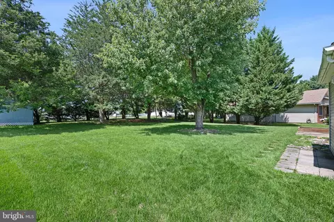 102 Royal Grant Way, Dover, DE 19901 photo 27