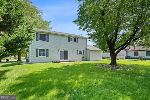 102 Royal Grant Way, Dover, DE 19901 photo 2