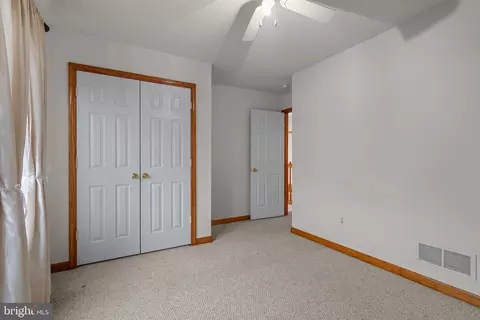 Bedroom - 77 Stone Ridge Dr, Dover, DE 19901 photo 2 of 2