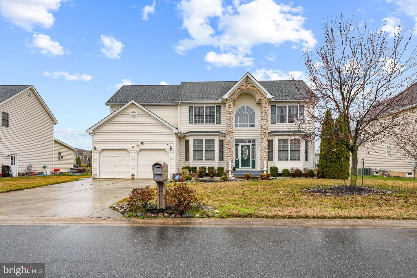 Exterior - 77 Stone Ridge Dr, Dover, DE 19901 photo 2 of 12