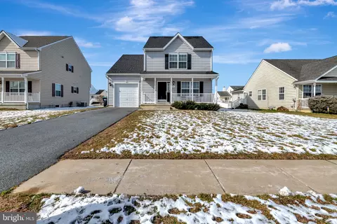 16 Aidone Ln, Smyrna, DE 19977