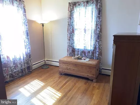 Bedroom - 2567 Forrest Ave, Dover, DE 19904 photo 2 of 2