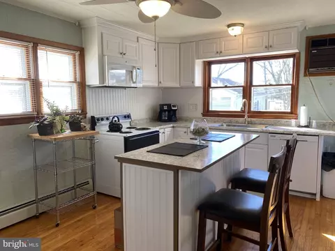 Kitchen - 2567 Forrest Ave, Dover, DE 19904 photo 3 of 3