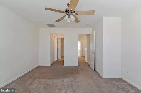 Entry Way - 230 Grinding Wheel Dr, Dover, DE 19904 photo 4 of 5