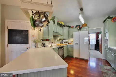 Kitchen - 1614 Forrest Ave, Dover, DE 19901 photo 4 of 5