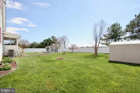 Exterior - 1614 Forrest Ave, Dover, DE 19901 photo 2 of 4