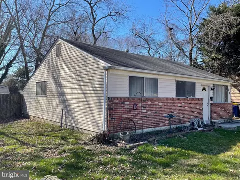 112 Mitscher Rd, Dover, DE 19901 photo 2