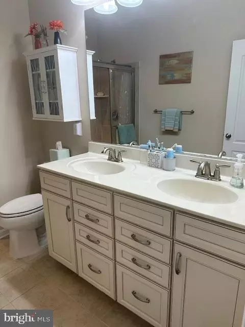 Bath - 113 Starfire Ct, Dover, DE 19901 photo 3 of 3