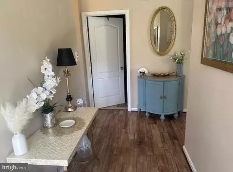 Entry Way - 113 Starfire Ct, Dover, DE 19901 photo 2 of 4